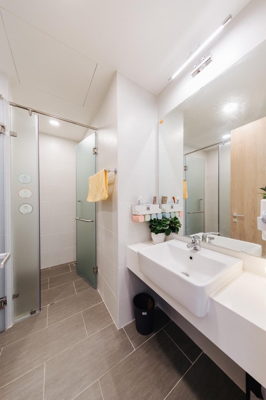 Không gian sống xanh và tối giản đáng mơ ước của một gia đình trẻ ở Hà Nội - Ảnh 9. Không gian sống xanh và tối giản đáng mơ ước của một gia đình trẻ ở Hà Nội - Ảnh 9.